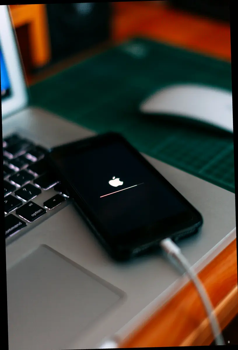 iOS 18.4 업데이트 핵심 기능 완벽 분석: 이모지부터 Apple Intelligence까지!